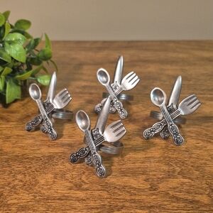 METAL Pewter Tone Crossed Knife Spoon Fork Motif Napkin Rings, Set of 4